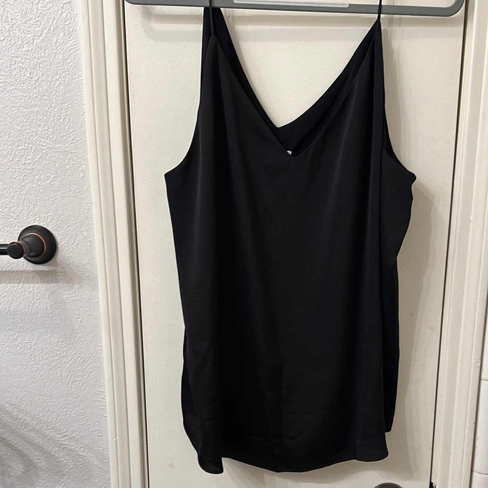 Calvin Clein V-Neck Top